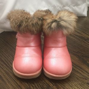 💕 On Sale Today Only! 💕 Girls Pink Faux Fur Boots